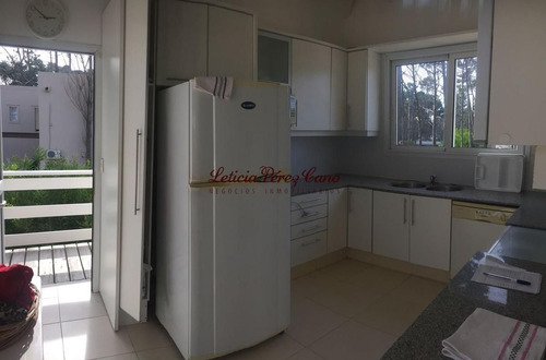 Imagen 7 de 19 de Alquiler Casa Laguna Blanca, Manantiales 5 Dormitorios