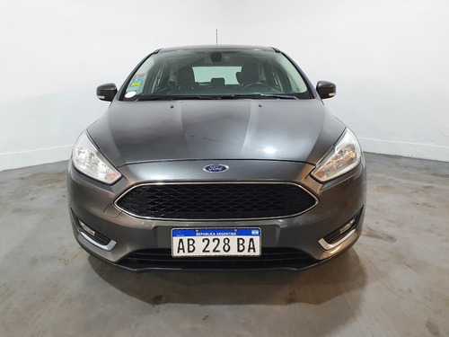 Imagen 2 de 25 de Ford Focus 2.0 Se 2017 5ptas, Consecionario Oficial Lp