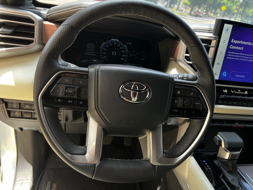 Toyota Sequoia 3.4 V6 Capstone