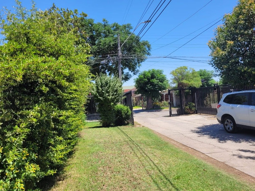 Imagen 15 de 17 de Casa Con Amplio Terreno En Sector Residencial De Maipú