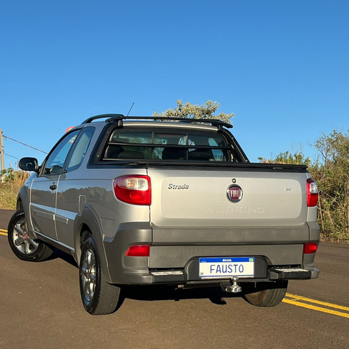 Fiat Strada 1.4 Working Cab. Dupla Flex 3p