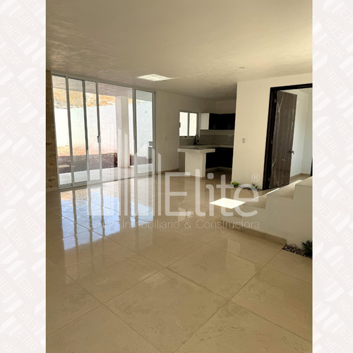 Casa En Venta Para Inversionistas En Lomas De Juriquilla