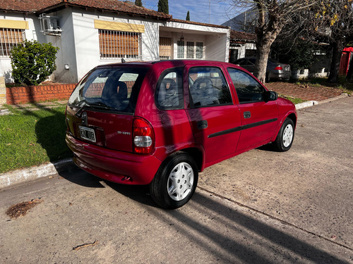 Chevrolet Corsa 1.6 Gl Aa Dh