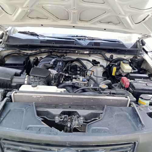 Nissan NP300 2.5 Pick-up Dh Mt