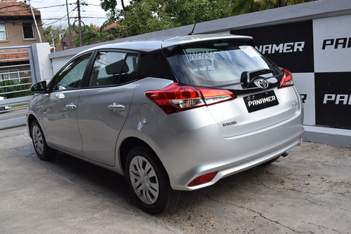 Toyota Yaris 1.5 107Cv Xs Cvt