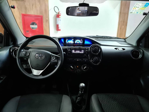 Imagem 11 de 15 de Toyota Etios Sedan Xplus