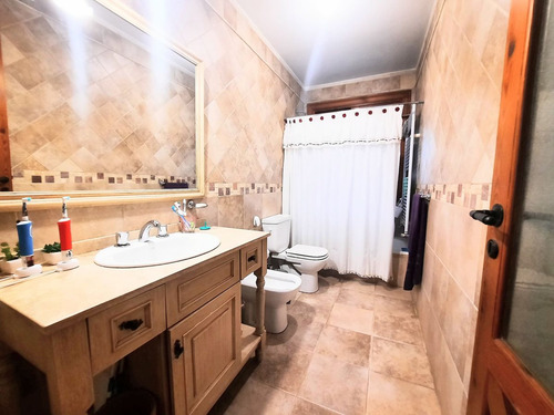 Venta Casa 4 Ambientes La Concepción Con Pileta