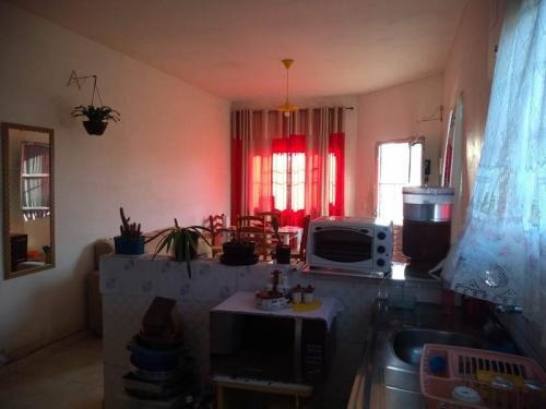 Imagem 8 de 14 de Casa Perto Do Comércio Com Varanda - Itanhaém Sp - 7146 Npc