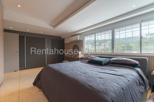 Se Ofrece En Venta Espectacular Y Hermosa Casa Quinta Ubicada En Los Geranios En El Hatillo