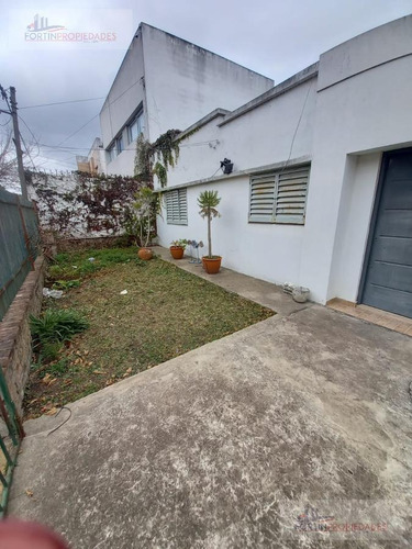 Imagen 22 de 23 de Casa - La Plata