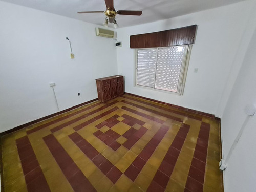 Casa En Venta, Los Polvorines. Excelente Ubicacion, Oportunidad. Retasada.