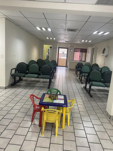Venta De Edificio Comercial De Una Planta En Colonia Maria Luisa A Una Cuadra Del Conchita