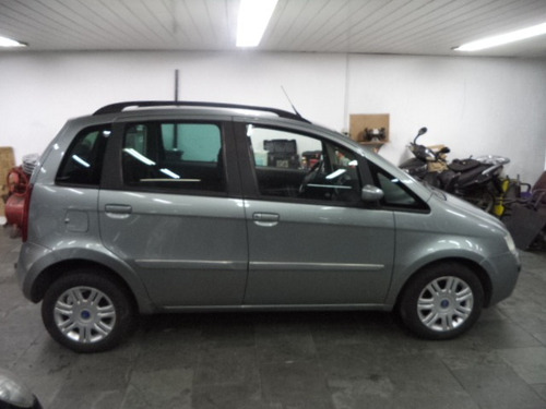 Fiat Idea 1.8 8v Hlx Flex 4p Completo Rodas 2006 Cinza