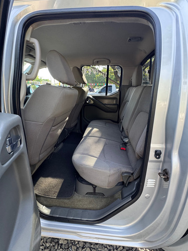Nissan Frontier 4x4 PRO 4X 4x4