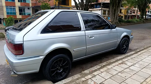 Mazda 323 Coupe Full Inyección