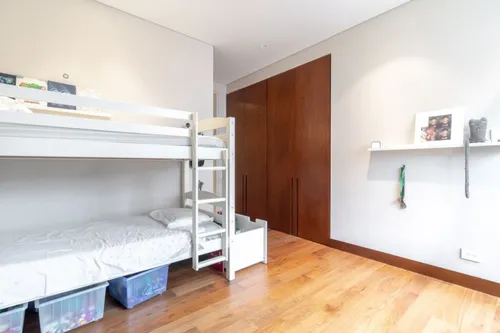 Apartamento En Arriendo En Los Rosales. Cod A23609
