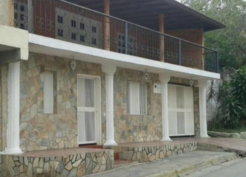 Imagen 1 de 14 de En Venta Linda Casa En La Candelaria, El Limón 04128676886