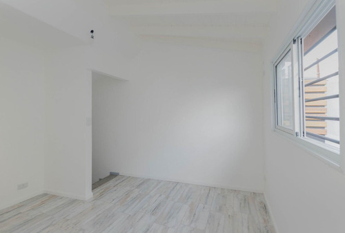 Ph En Duplex 2 Ambientes. A Estrenar . Liniers
