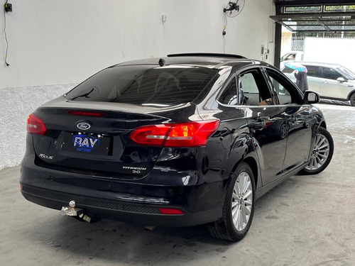 Ford Focus Fastback 2.0 Titanium Flex Powershift 4p