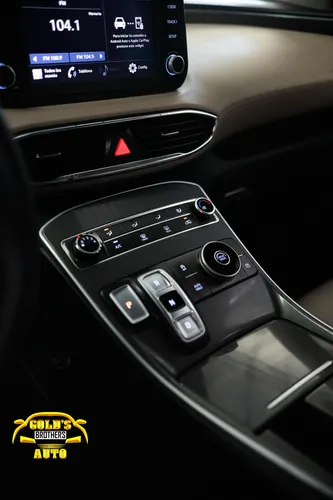 Hyundai Santa Fe Se 2021