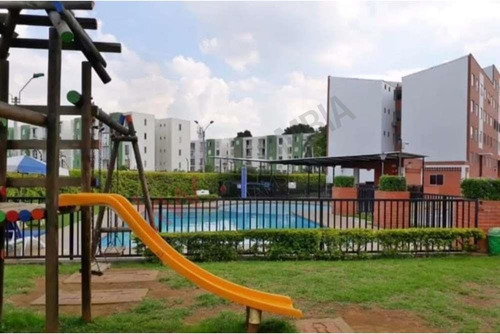 Se Vende Apartamento En C0njunto Residencial Rincon Del Caney-8470