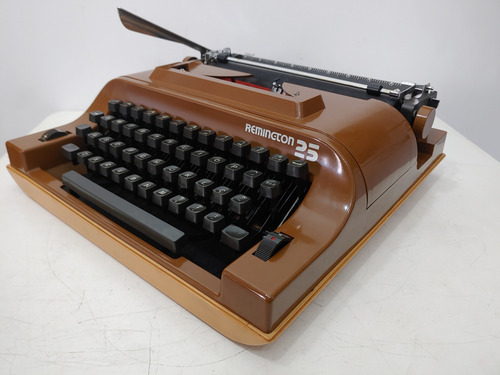 Maquina De Escrever Remington 25 Ano 1980 (Usado)