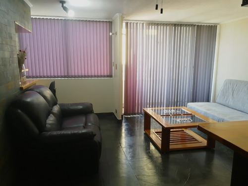 Imagen 3 de 10 de Venta Amplio Departamento 1 Dormitorio En Calle Carmen, Stg