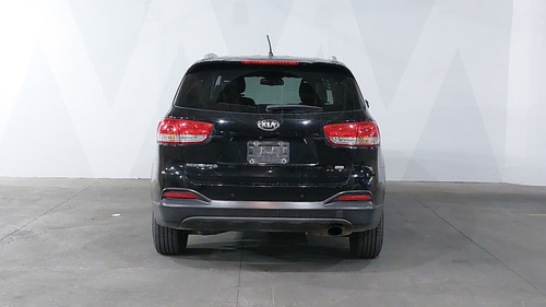 Kia Sorento 2.4 Lx At