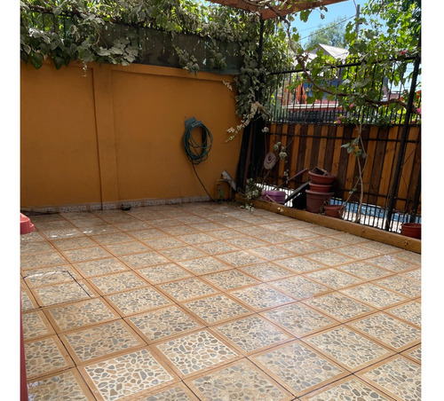 Casa 1 Piso, Pareada Con Ampliación.