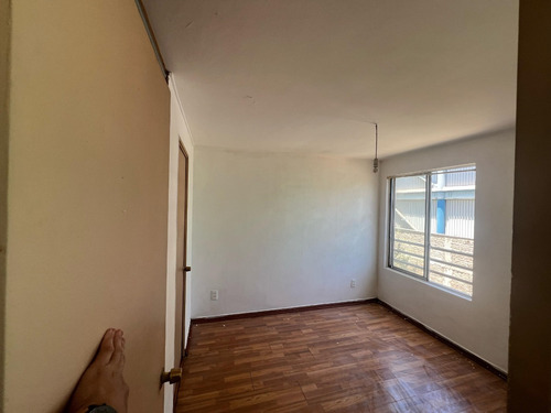 Departamento En Arriendo Huérfanos, Barrio Brasil 