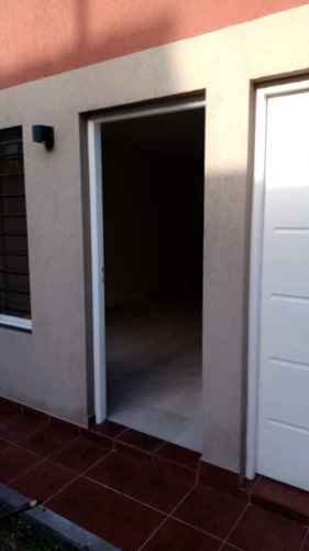 Imagen 9 de 11 de Venta!! Departamento 2 Ambientes Con Cochera Y Patio