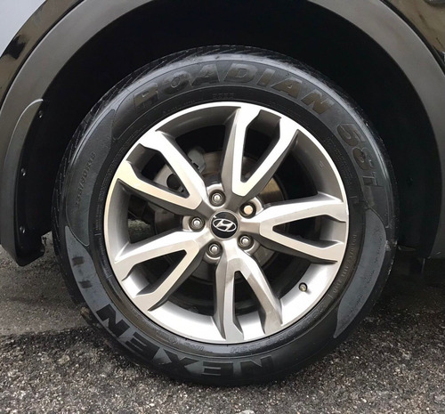Imagem 24 de 25 de Santa Fé 3.3 V6 4x4 Aut Preto + 7 Lug + Teto Solar Ano 2014