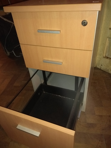 Cajonera Y Escritorio Oficina Esquinero (para Ensamblar) Madera (Usado)