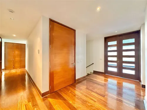 Dúplex Con Jardín Privado: Santa María De Manquehue