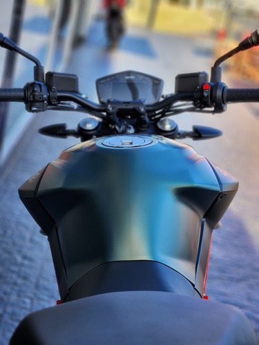 Imagen 5 de 25 de Aprilia Shiver 900cc Italiano 95 Cv Impecable Estado Mp