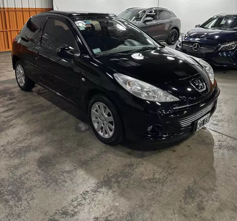 Peugeot 207 1.6 Feline 106cv