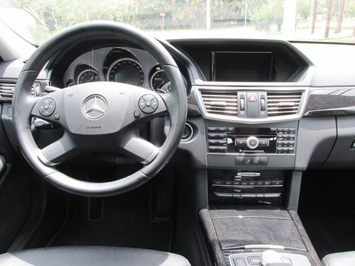 Mercedes-benz E 250 1.8 Cgi Avantgarde Gasolina 4p 2011