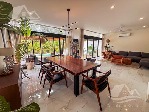 Casa En Venta En Lagos Del Sol Cancun