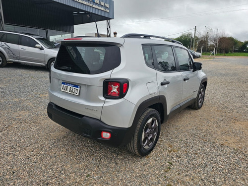 Jeep Renegade 1.8 Sport Flex At 5p
