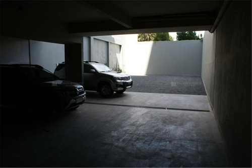 Departamento En Venta Ubicado En Monserrat, Capital Federal
