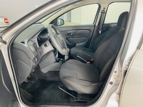 Imagem 7 de 8 de Renault Logan 1.0 12v Sce Flex Authentique Manual