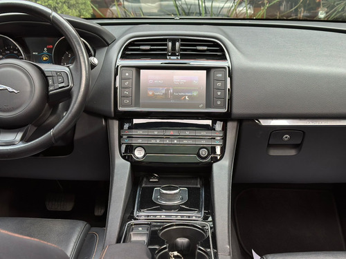 Jaguar F-PACE 2.0 Prestige 180cv Diesel Aut.