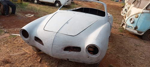 Imagem 7 de 15 de Vw Karmann Ghia Guia Carmannguia Dock Ok