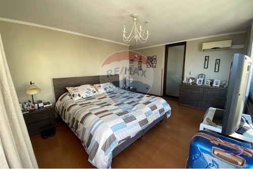 Departamento Cristobal Colon / Alcantara