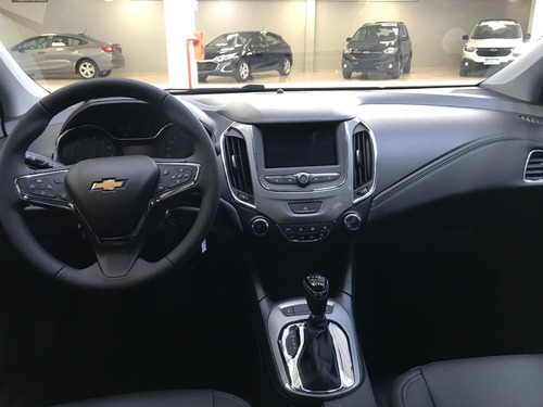 Imagen 11 de 22 de Chevrolet 5 Puertas Lt Automatico