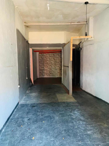 Imagen 7 de 11 de Fernandez Crespo Y Miguelete .- Local Comercial Apto Vivienda