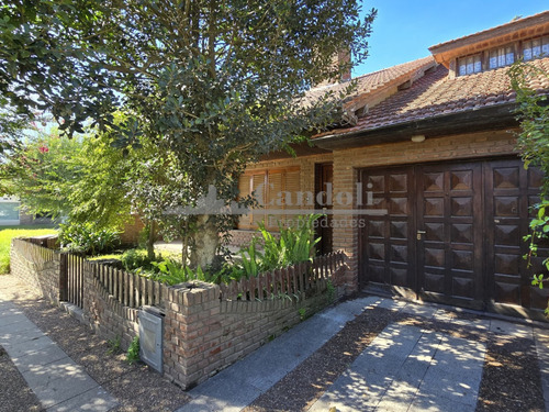 Chalet En Venta 6 Ambientes - Santa Clara Del Mar