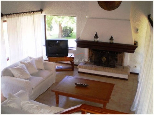 Imagen 8 de 27 de Casa En Venta Y Venta En Punta Del Este, Zona Lugano A Poca Distancia Del Shopping
