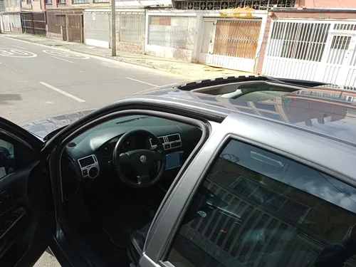 Carro Familiar Versión Top De Gama Enllantado Negociable
