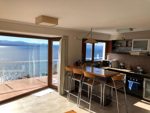 Imagen 2 de 15 de Excelente Departamento Con Amplia Vista Al Lago Nahuel Huapi